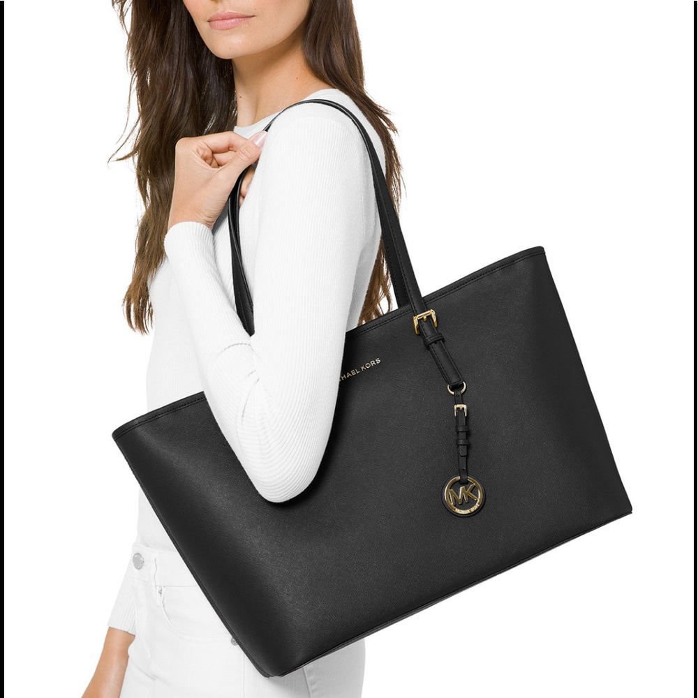 MICHAEL Michael KORS JET SET MEDIUM LEATHER TOTE